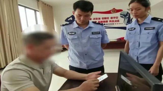 乌米亚vs奥迪沃德_广西男子一口气花38.8万元买了40台手机乌米亚vs奥迪沃德,民警很快找上门……