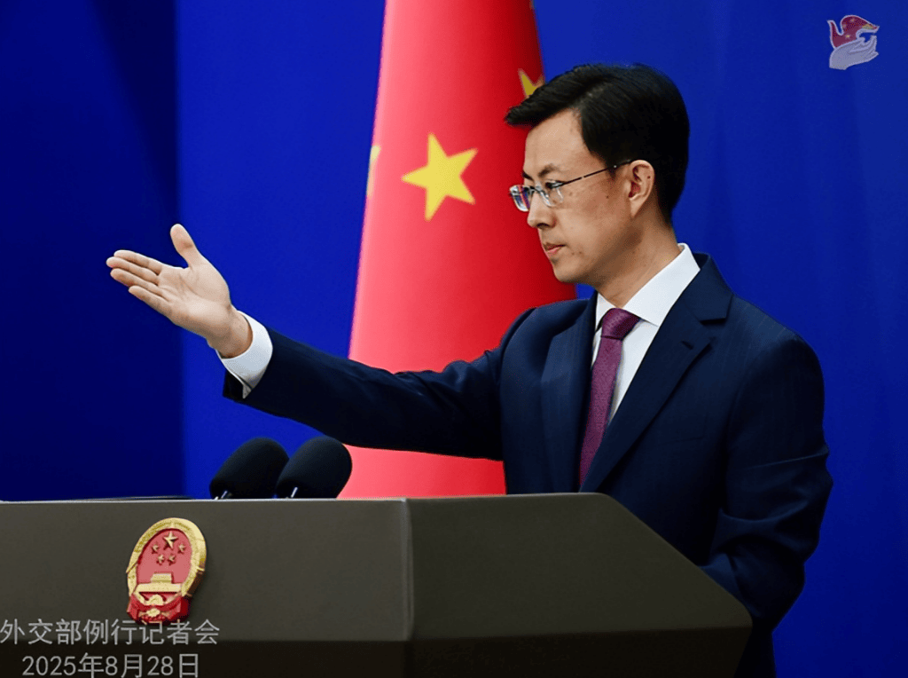 皇冠信用網登1,登2,登3出租_基辅遭俄罗斯空袭皇冠信用網登1,登2,登3出租,泽连斯基态度反转,主动找上中国,中方回应滴水不漏