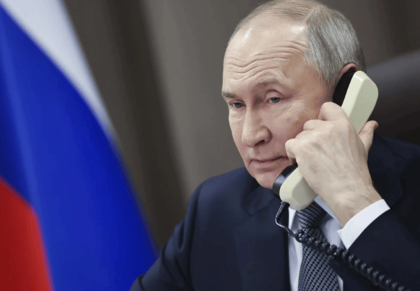 皇冠信用網最高占成_俄军炸了不该炸的?欧盟大楼变成废墟!泽连斯基扛不住了皇冠信用網最高占成,喊话要求中国采取措施