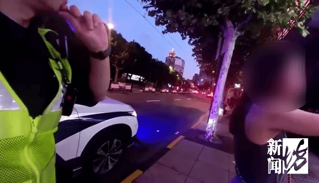 秘鲁甲组联赛_“孩子放银行秘鲁甲组联赛,不会找不到!”上海一妈妈心急如焚…民警发现蹊跷