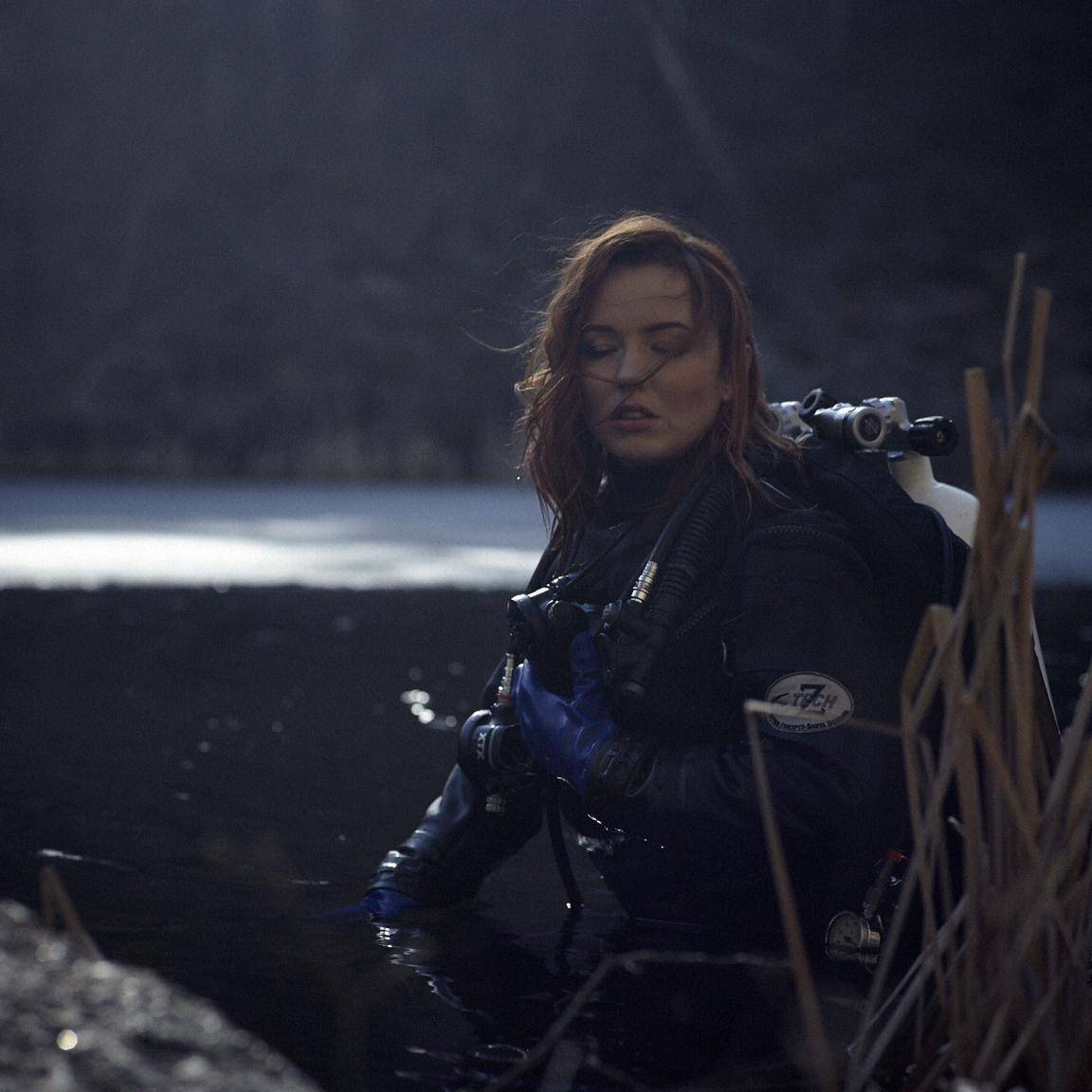 巴西甲组联赛_乌克兰女蛙人深潜80米巴西甲组联赛,在北约家门口,炸了北溪管道,遭德国通缉