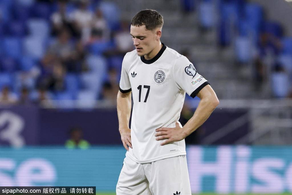 如何找当地皇冠代理_世预赛-斯特雷莱茨传射 7成控球德国0-2斯洛伐克3连败