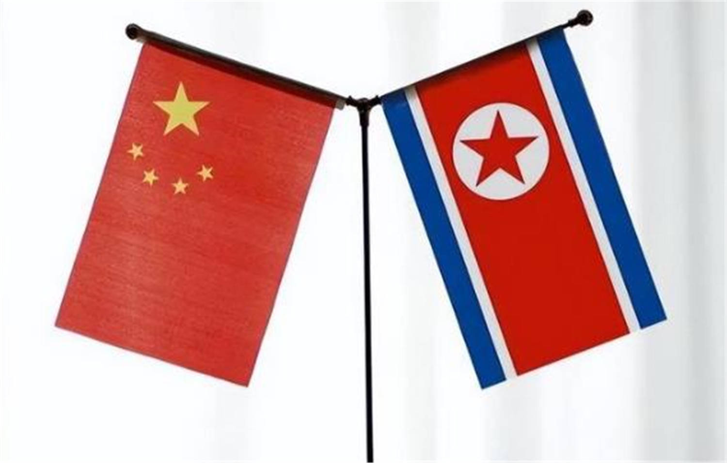 皇冠信用网怎么代理_金正恩访华之前皇冠信用网怎么代理,特意带着花去了一个地方,中国人一看,热泪盈眶