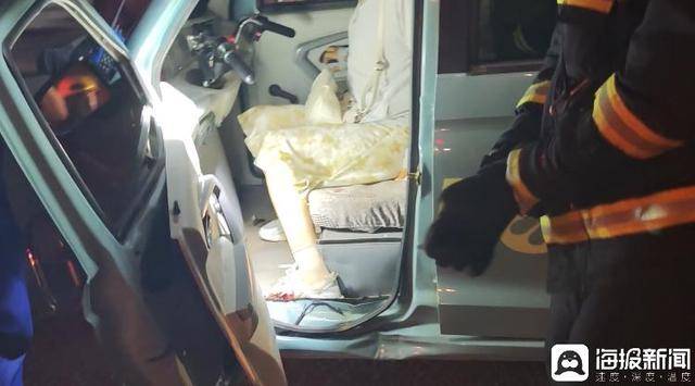法罗群岛vs 克罗地亚_山东德州：两车相撞致一人被困 消防员火速破拆一分钟救出