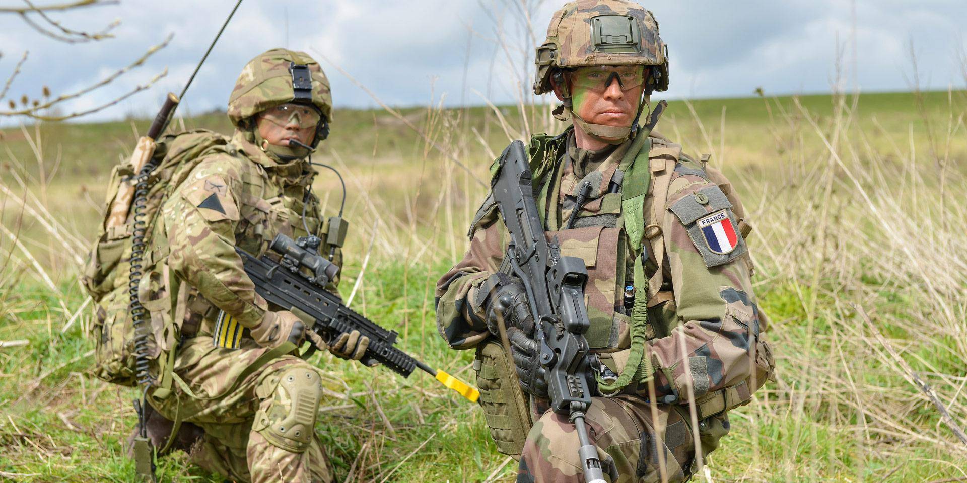 布拉德福德vs格里姆斯比_26国兵马将开进乌克兰：不管法国布拉德福德vs格里姆斯比，德国拒绝出兵，只给4个德械师