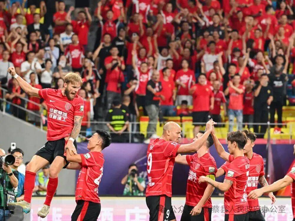 皇冠皇冠平台_“7万亿”将撬动什么皇冠皇冠平台?——业内关注体育产业“新部署”