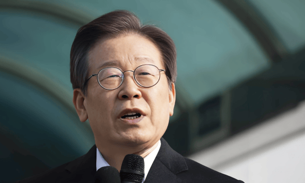 波尔图vs国民队_李在明刚决定对华试行免签波尔图vs国民队,就被特朗普打个措手不及,颜面扫地!