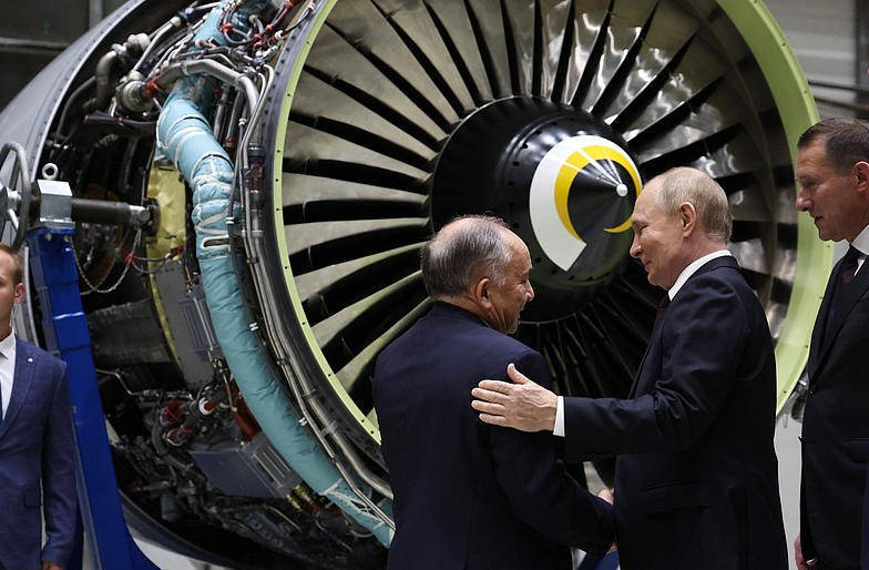 怎么注册皇冠信用網_俄罗斯副总理:计划向中国飞机提供重型发动机