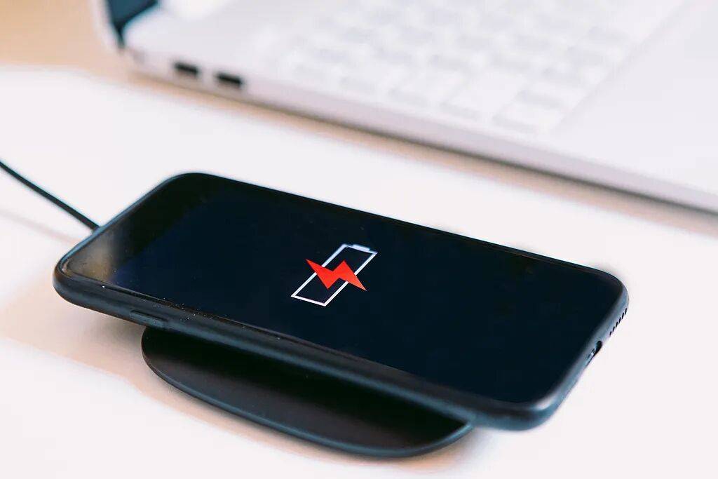 皇冠信用盘登2代理_为什么你的手机总没电皇冠信用盘登2代理?原因竟然是......