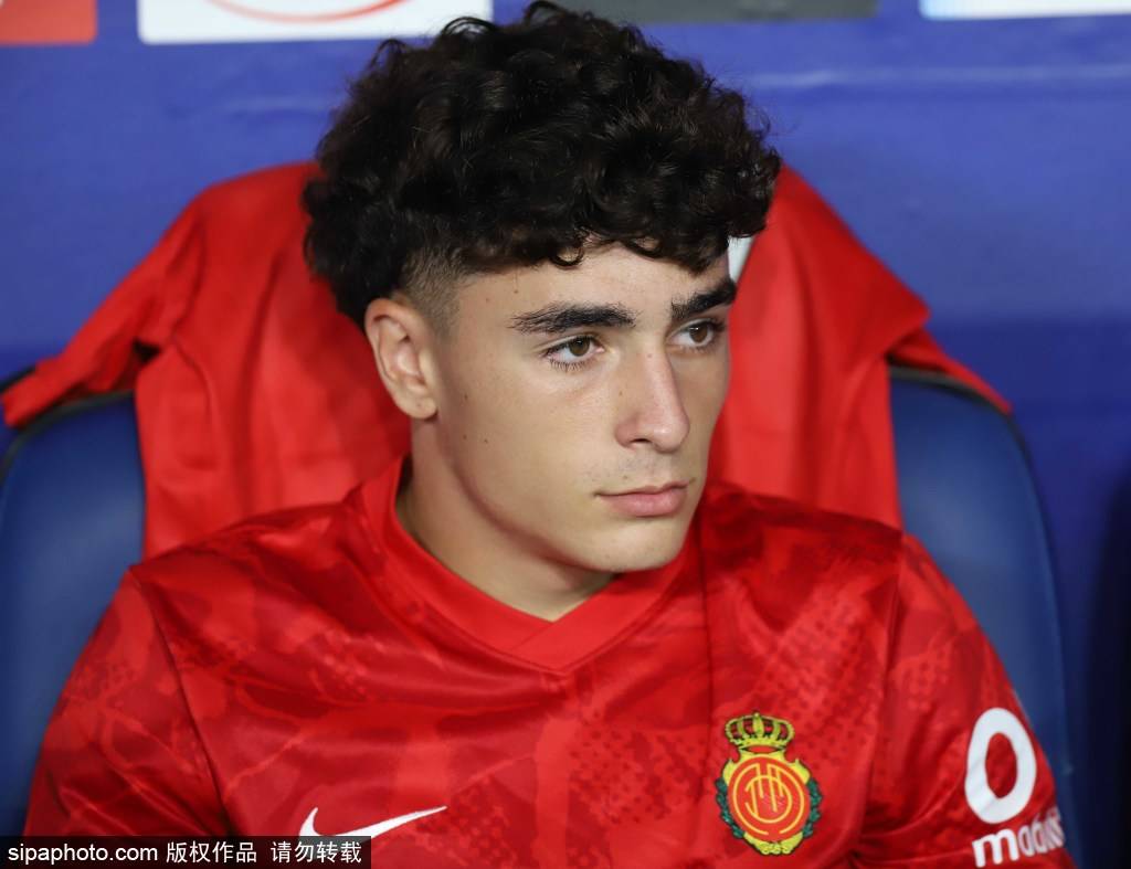 皇冠信用網会员注册网址_西班牙人0-2不敌皇马:伯纳乌奇迹梦碎皇冠信用網会员注册网址,奥马尔封锁维尼修斯成亮点