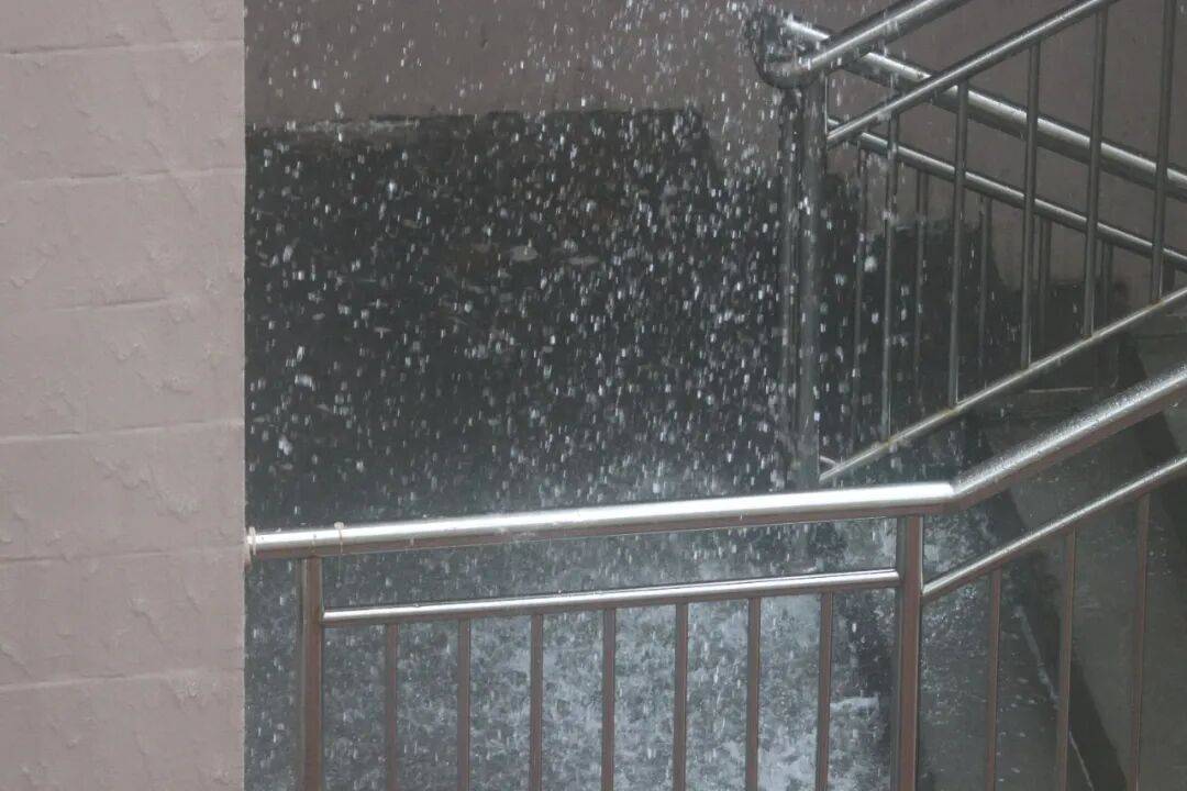 信用网怎么开户_暴雨、大风、大浪来袭信用网怎么开户!青岛市发布防汛预警!