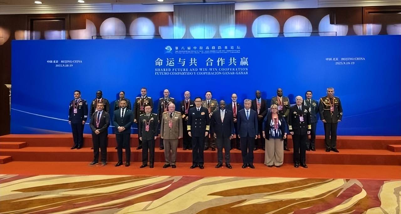 皇冠信用网登3代理_美军步步紧逼！马杜罗被迫签署协议皇冠信用网登3代理，解放军与18国军方达成合作