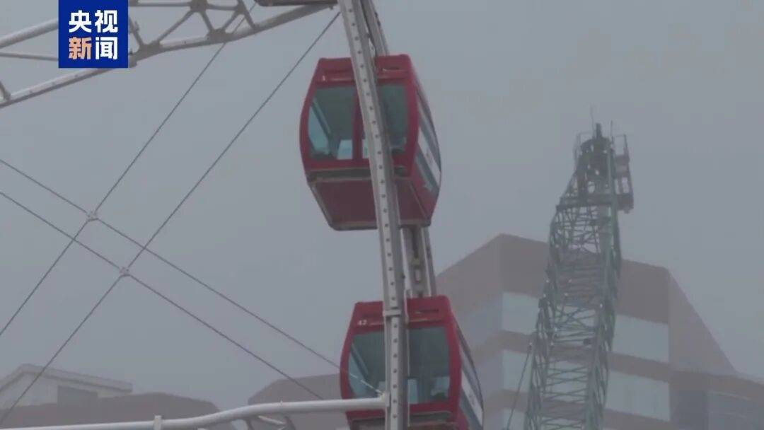 皇冠信用网押金多少_香港一酒店大门被海水冲破皇冠信用网押金多少,海水倒灌有人被冲倒,涉事酒店:未造成伤亡,仍在营业