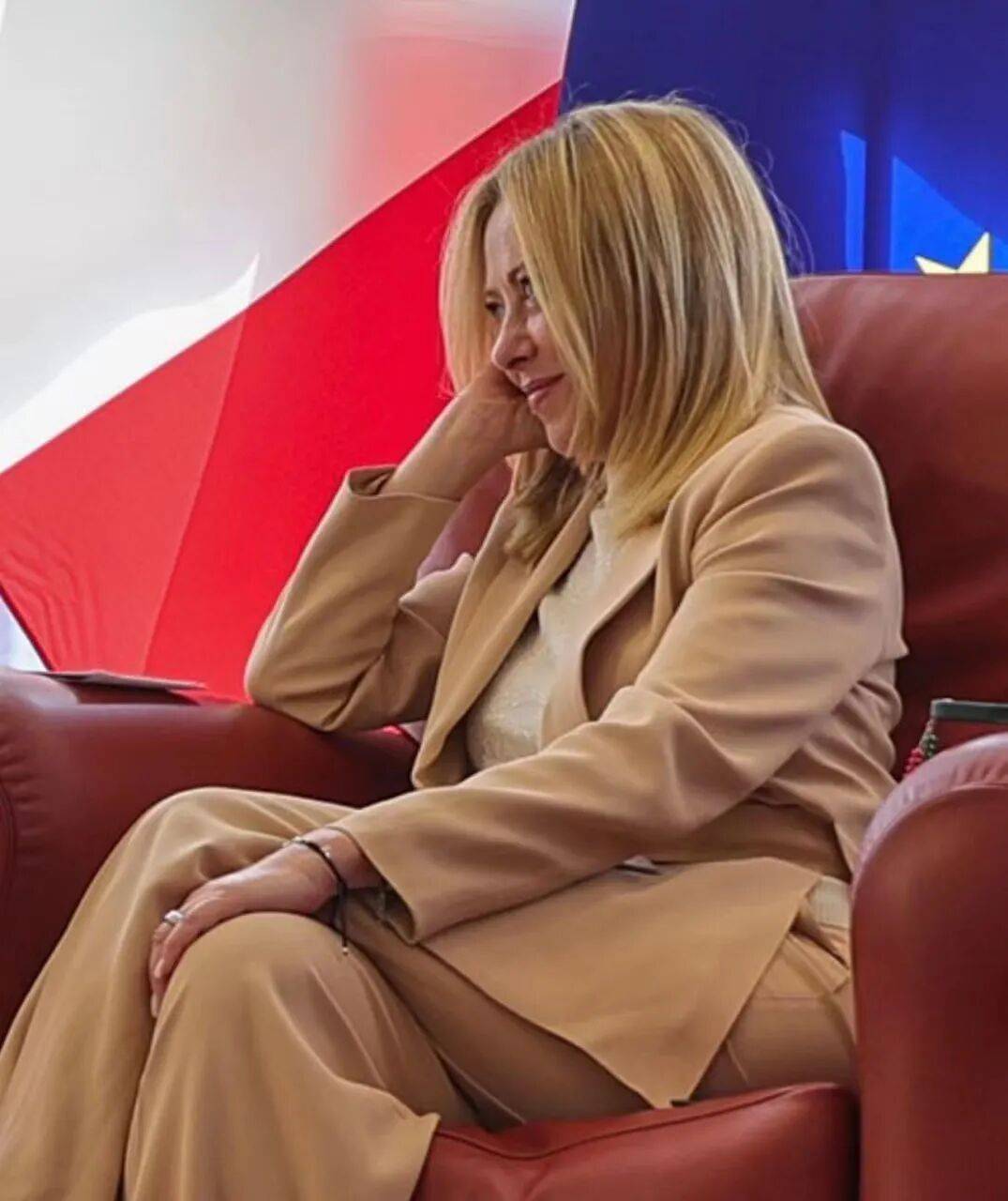 皇冠信用网怎么代理_美国迎来一位最特殊客人皇冠信用网怎么代理，世界哭笑不得