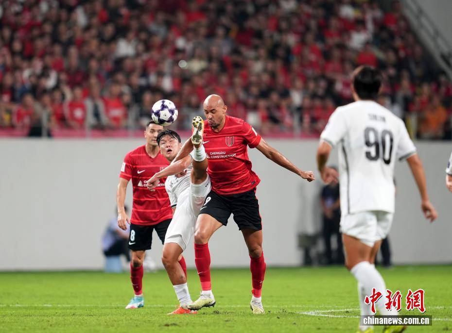 如何申请皇冠信用網_2025/2026亚足联冠军精英联赛第2轮:成都蓉城队1比0胜韩国江原FC队