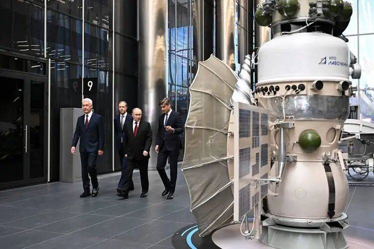 怎么申请皇冠信用网代理_俄罗斯终于大方了!普京亲自视察怎么申请皇冠信用网代理,罕见放下戒心,向中国开放“压箱底技术”,可惜为时已晚