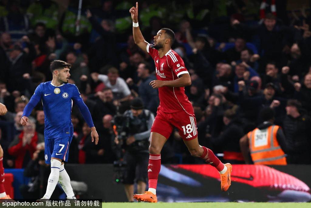 皇冠信用网怎么租_英超-凯塞多世界波埃斯特旺补时绝杀 切尔西2-1利物浦