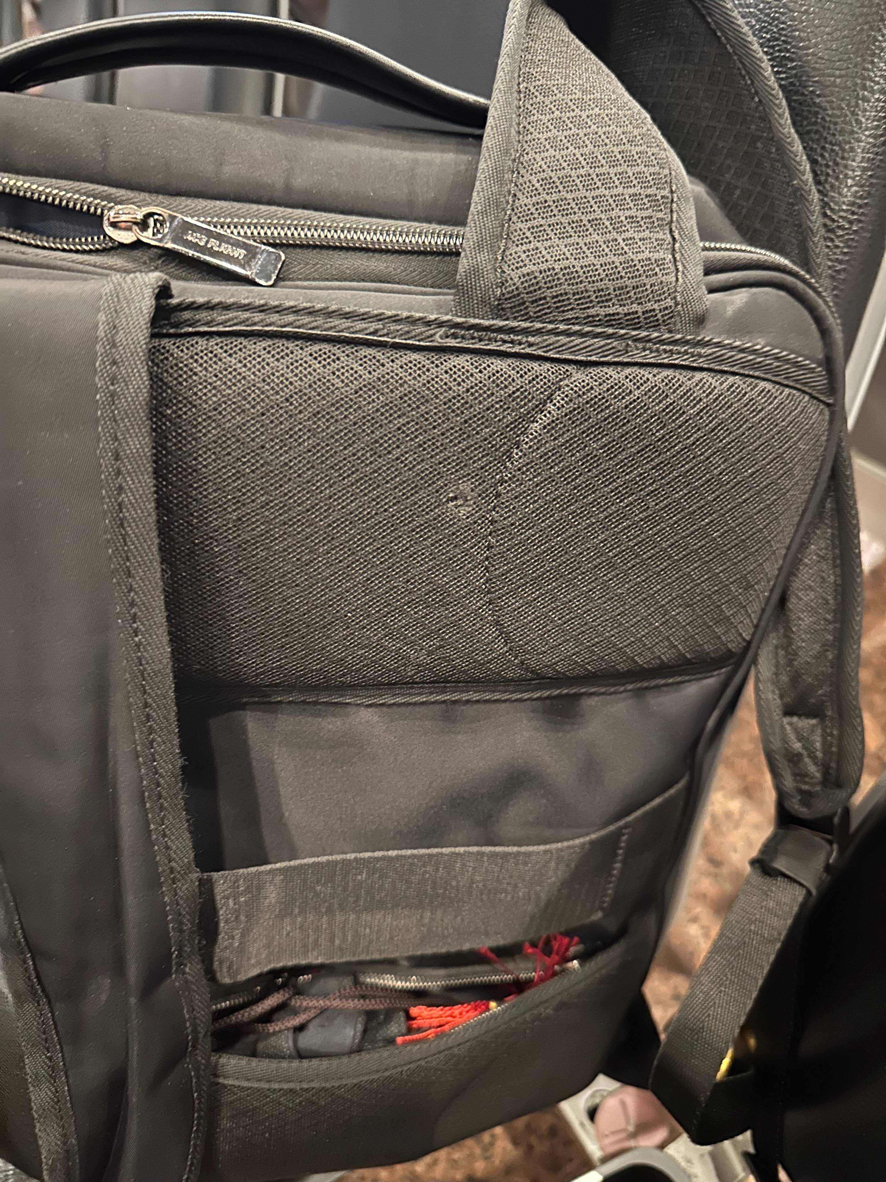 皇冠信用网会员申请_中国小伙在巴西遭持枪抢劫皇冠信用网会员申请,逃跑时对方开枪,事后发现子弹打进电脑:犯“禁忌”被盯上