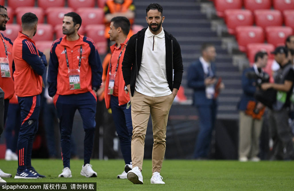 皇冠信用網出租代理_曼联主帅阿莫林圣诞前恐下课皇冠信用網出租代理?卡拉格直言:已经无可挽回