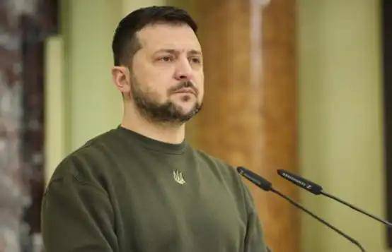 皇冠信用盘账号_泽连斯基称俄用超450架无人机和30多枚导弹袭击乌目标皇冠信用盘账号,俄暂未回应