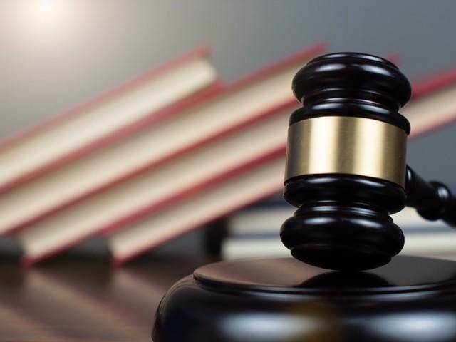 怎么申请皇冠信用盘_女子婚内出轨伴郎怎么申请皇冠信用盘，并以夫妻名义同居生子还公开举办满月宴！二人犯重婚罪获刑