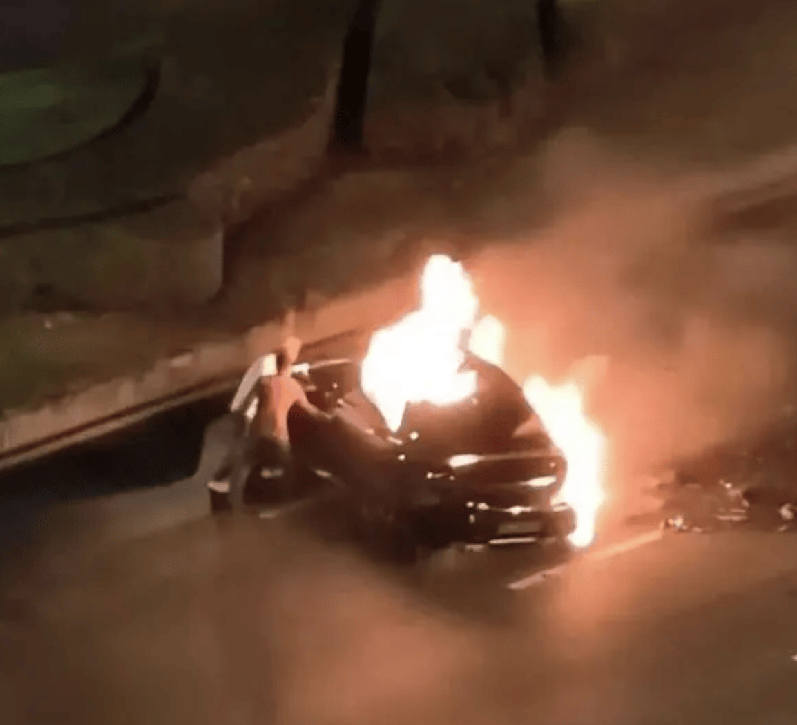 体育皇冠信用网
_成都车祸后小米汽车直播间遭网暴体育皇冠信用网
,雷军抖音一月掉粉35万