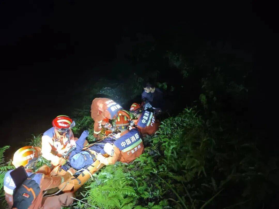 皇冠登3新2管理
_93岁老人进山失联皇冠登3新2管理
,两天后发现他倒挂在树杈上苦撑……