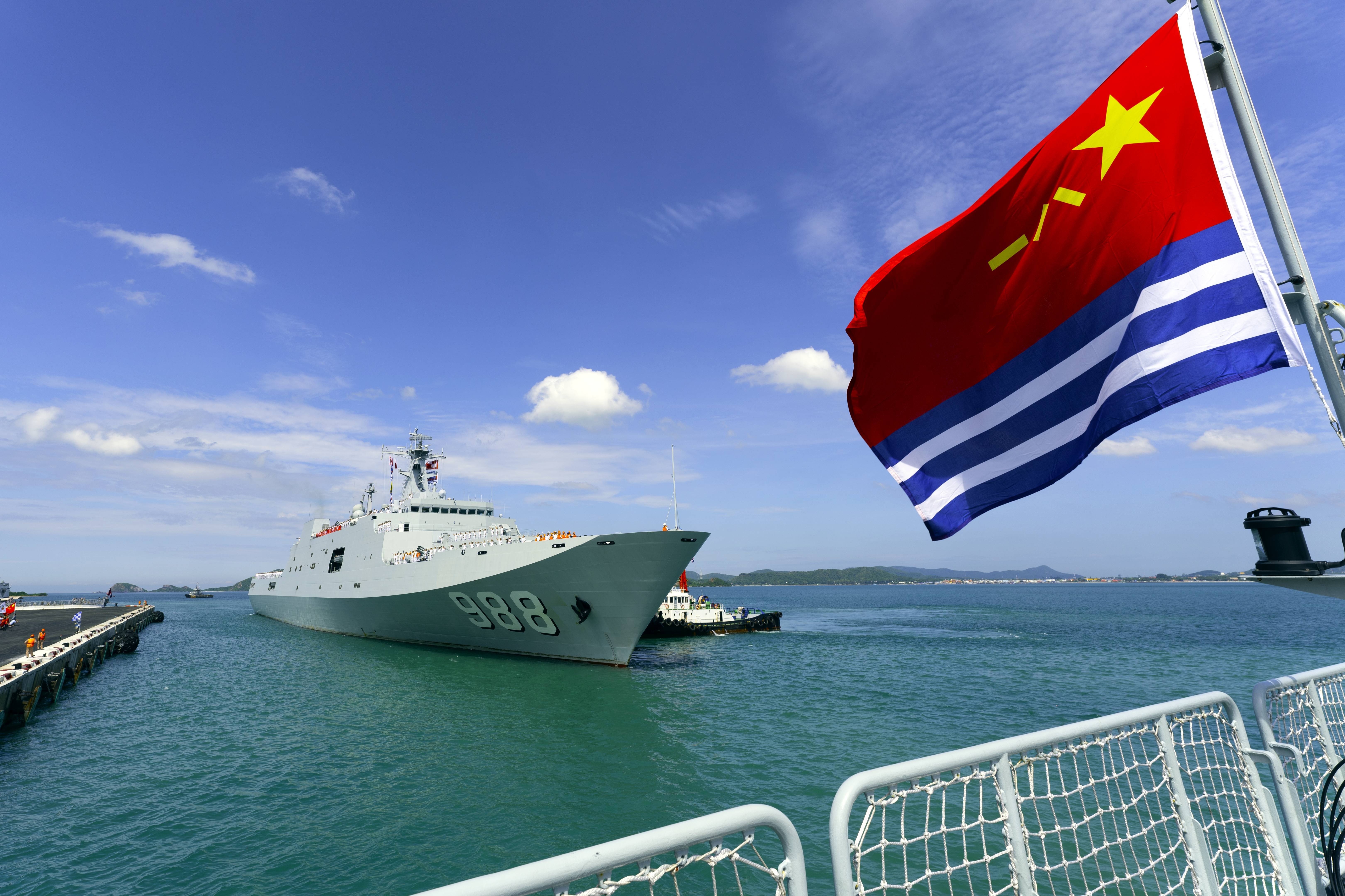 皇冠信用網怎么开户_海军83舰编队抵达泰国进行友好访问