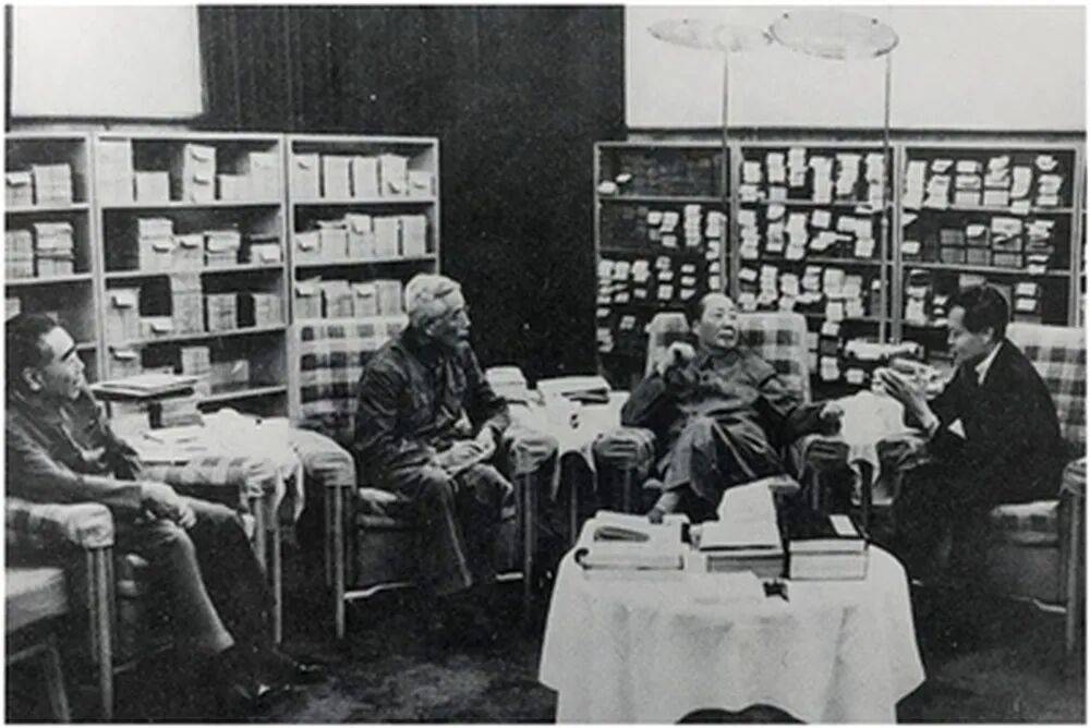 皇冠信用网口出租_“大先生”千古皇冠信用网口出租，杨振宁的一生