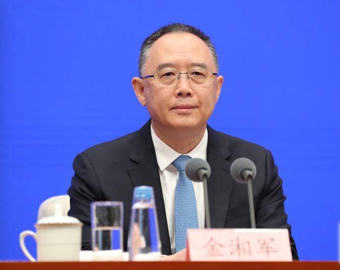 介绍个信用网址多少
_中央批准介绍个信用网址多少
,开除蒋超良、陆文俊、张建华党籍