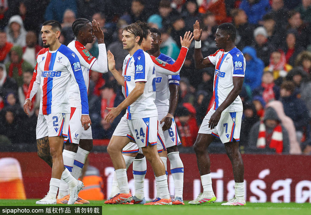 世界杯代理盘口网址_遭赛季三杀世界杯代理盘口网址！联赛杯-萨尔双响 利物浦轮换阵容0-3水晶宫出局