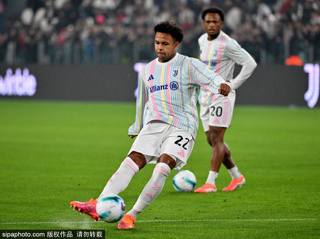 足球盘口平台
_C罗再创辉煌!利雅得胜利精彩配合助力破门足球盘口平台
,生涯951球的背后故事