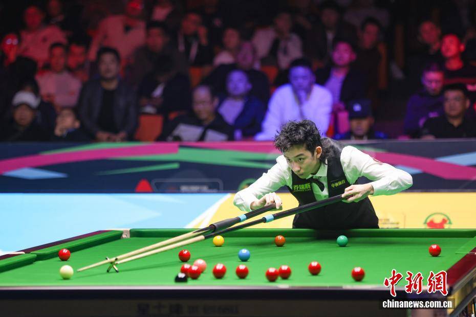 皇冠信用盘哪里申请
_中国小将吴宜泽夺得2025世界斯诺克巡回赛国际锦标赛冠军