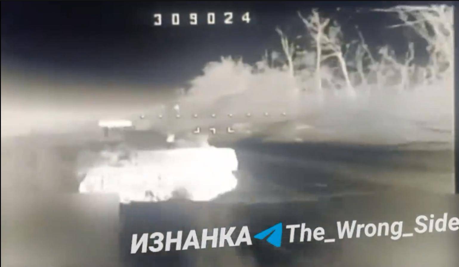 皇冠足球平台代理_俄军这次大意了皇冠足球平台代理，包饺子失败：机器人突入红军城，乌军一夜全跑了