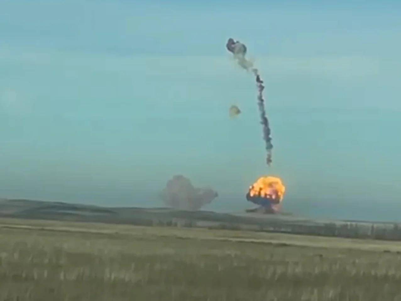 正版皇冠信用网代理
_普京突遭重击!俄“末日导弹”发射失败正版皇冠信用网代理
,巨响过后现场升起蘑菇云,对美示威掉链子!