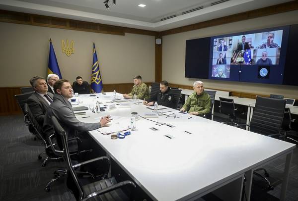 巴黎圣日耳曼 vs 拜仁慕尼黑
_泽连斯基:特朗普让我们撤离乌东巴黎圣日耳曼 vs 拜仁慕尼黑
,他要建“自由经济区”