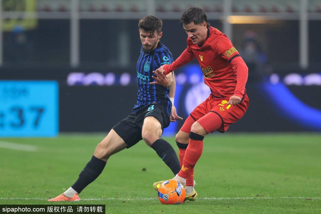 悉尼国王vs墨尔本联队
_国米结束卡博尼租借悉尼国王vs墨尔本联队
,萨索洛与帕尔马争抢年轻中场