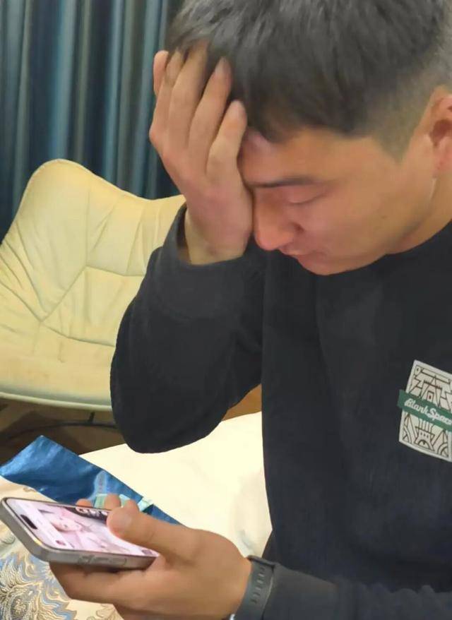 巴西乙组联赛
_妻儿三人被杀案受害者金手镯被剪断巴西乙组联赛
,失窃48克金首饰在货车上被找到,丈夫称案发数月前曾借5000元给嫌犯