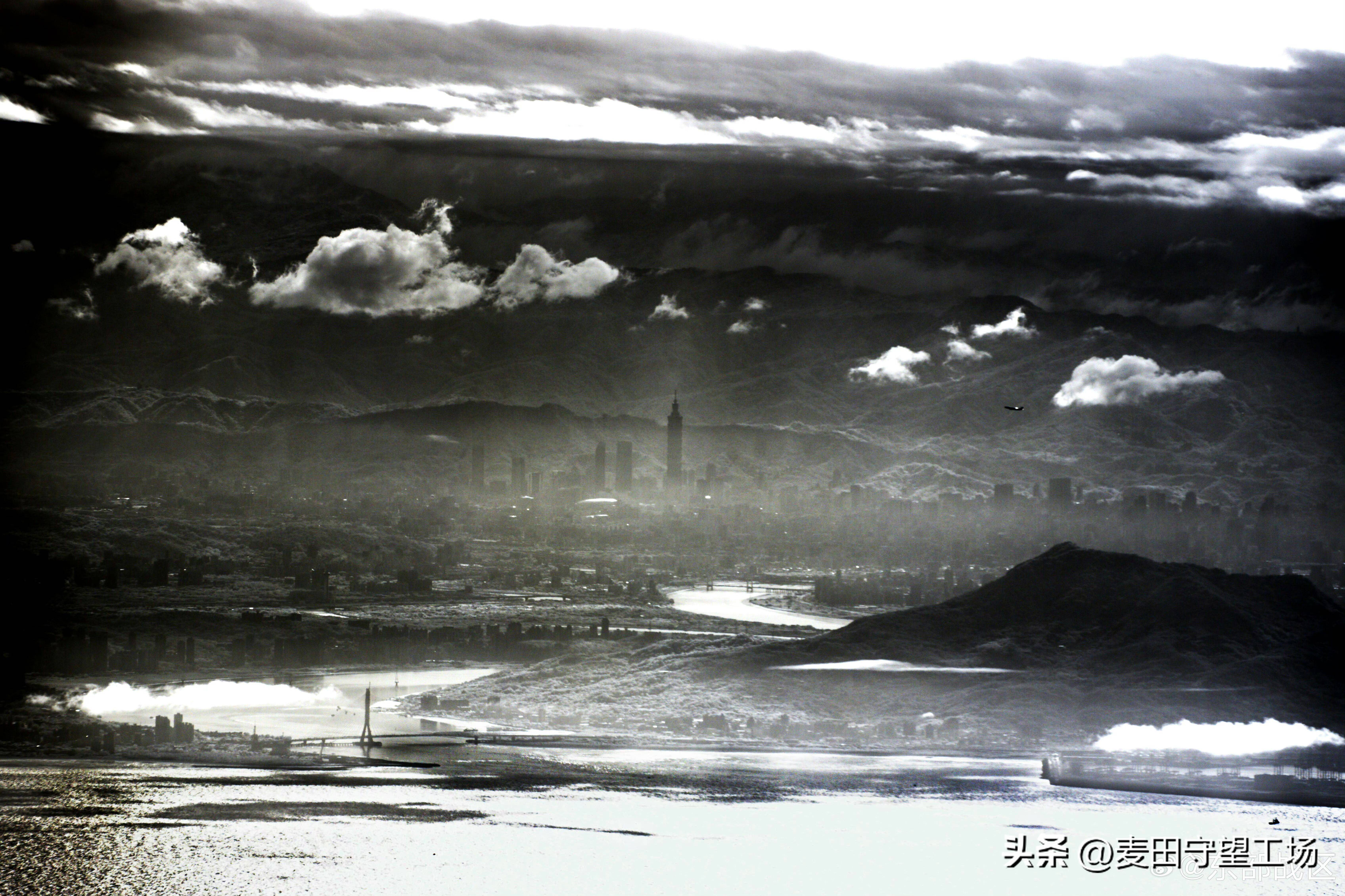 城之队vs皇家君主
_对峙升级城之队vs皇家君主
,台军公布F16V“锁定”歼16画面,距开火只剩一个按钮?