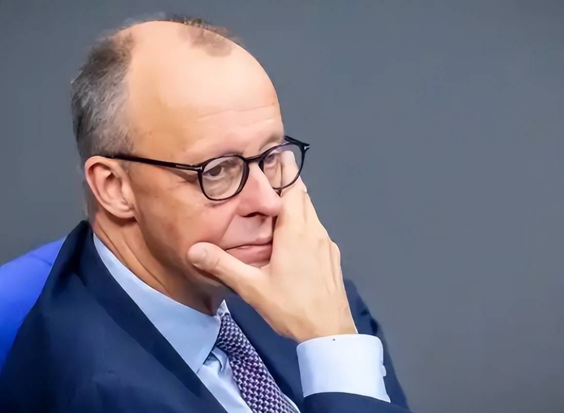 英格兰冠军联赛
_30:18!选择党狂揽30%支持率英格兰冠军联赛
,默茨想用10亿援乌翻盘,但为时已晚